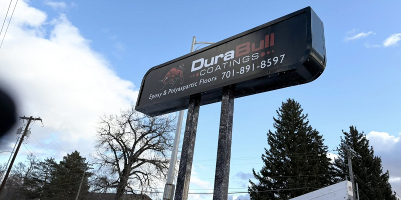 Pylon Signs in Bismarck, North Dakota